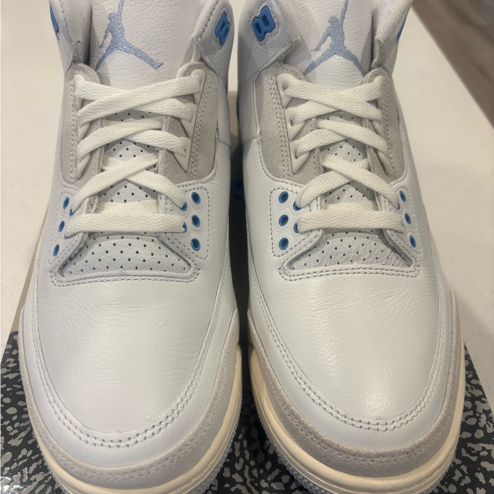 Jordan 3 Retro Summit White/Hydrogen Blue - Picture 3 of 8